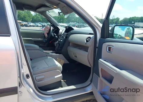 2014 Honda Pilot Lx z USA, uszkodzony, nr VIN 5FNYF4H22EB024677